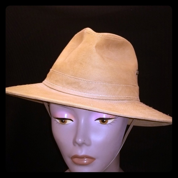 Herschel Handcrafted Hat - Picture 1 of 8